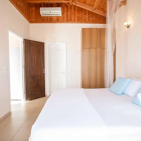 Villa Vasiliki Sea View *